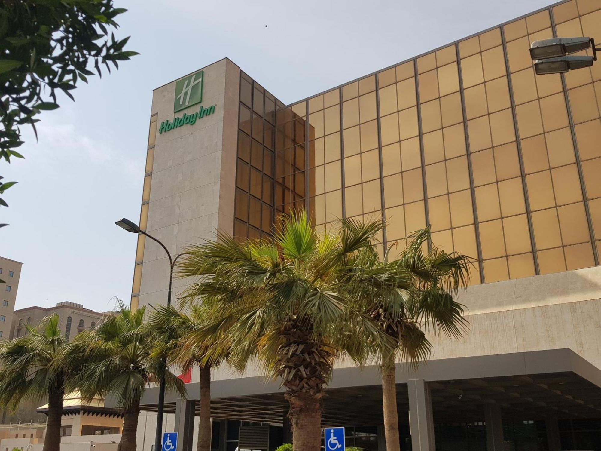 Holiday Inn Kuwait Al Thuraya City By Ihg Kuwait City Exterior foto